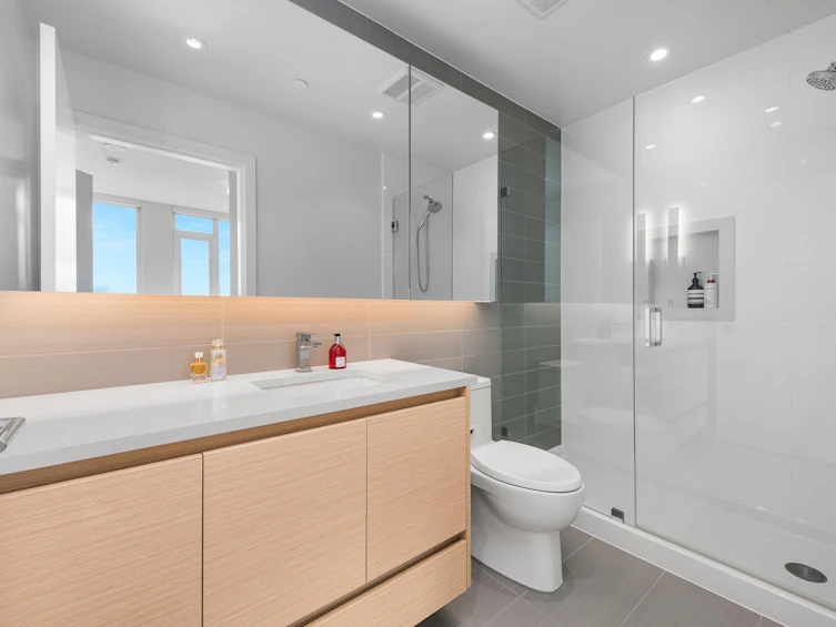 560-8575 Rivergrass Drive, Vancouver, BC, V5S 0J7 - 15