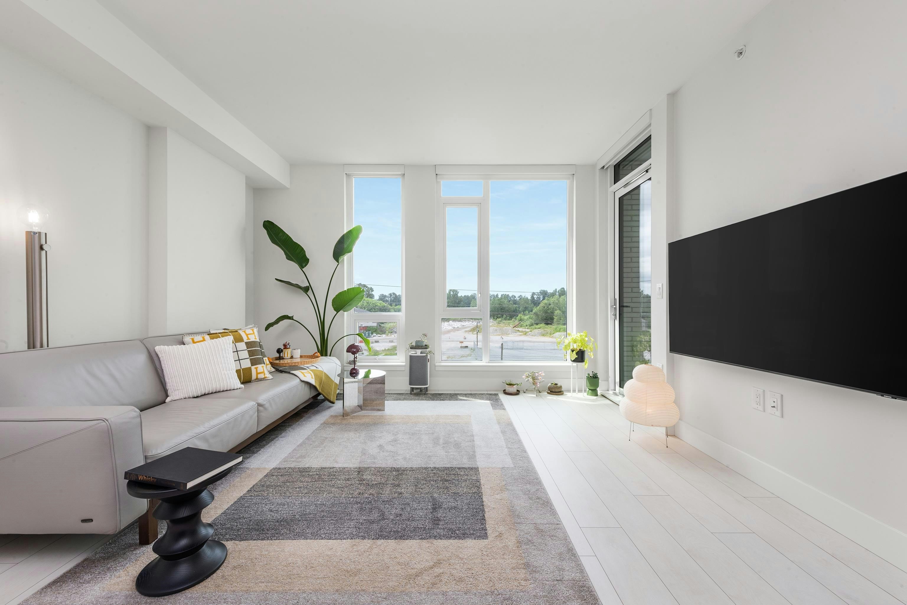 560-8575 Rivergrass Drive, Vancouver, BC, V5S 0J7 - 2