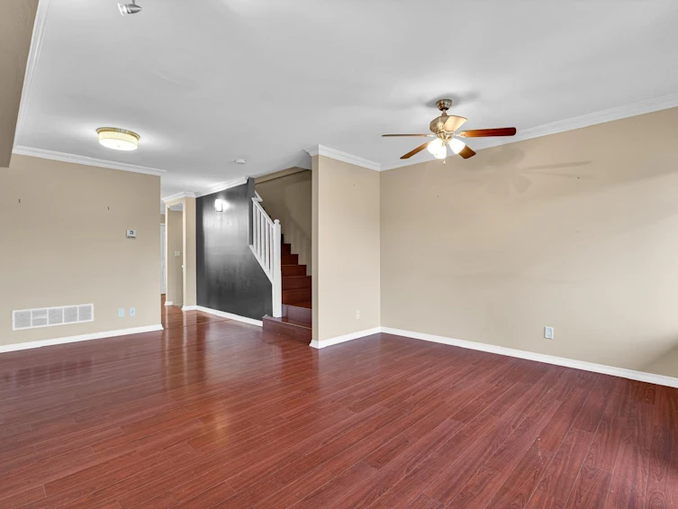 55-8888 151 Street, Surrey, BC, V3R 0Z9 - 2