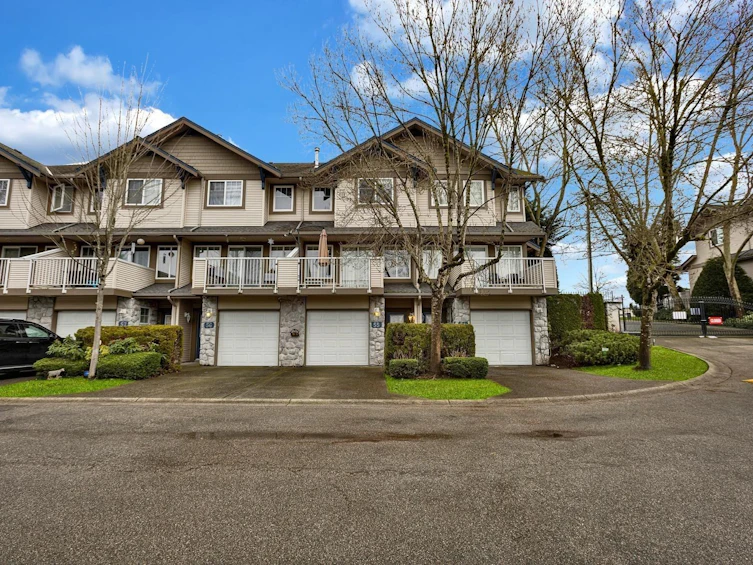 55-8888 151 Street, Surrey, BC, V3R 0Z9