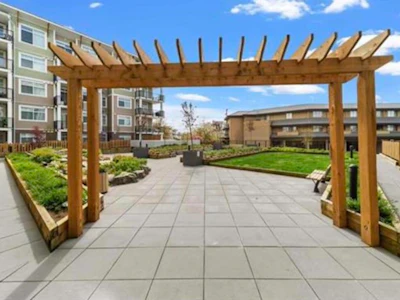 503-20696 Eastleigh Crescent - 2
