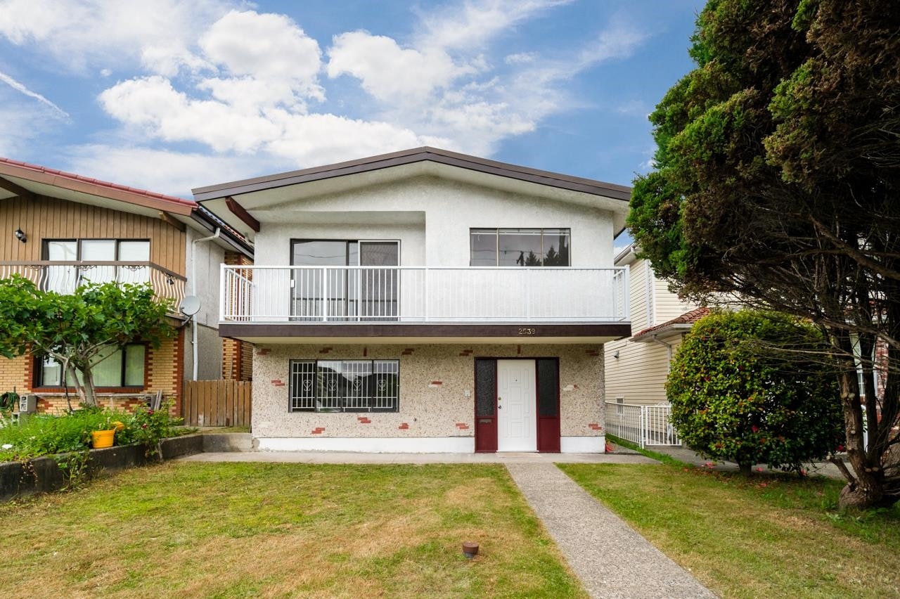 2539 E 34th Avenue, Vancouver, BC, V5R 2T1