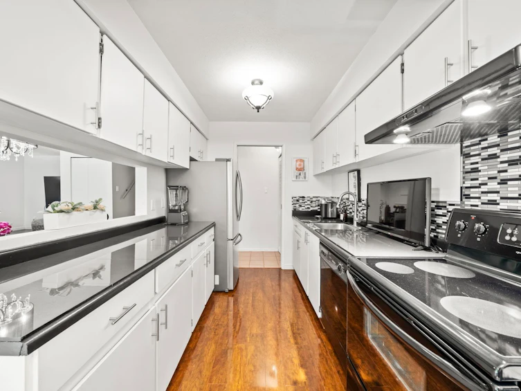 30-9101 Forest Grove Drive, Burnaby, BC, V5A 3Z5 - 23