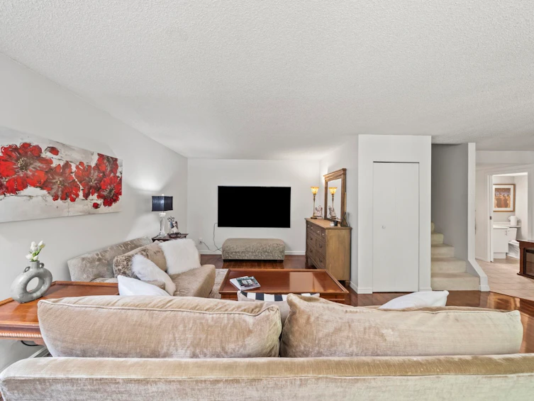 30-9101 Forest Grove Drive, Burnaby, BC, V5A 3Z5 - 9
