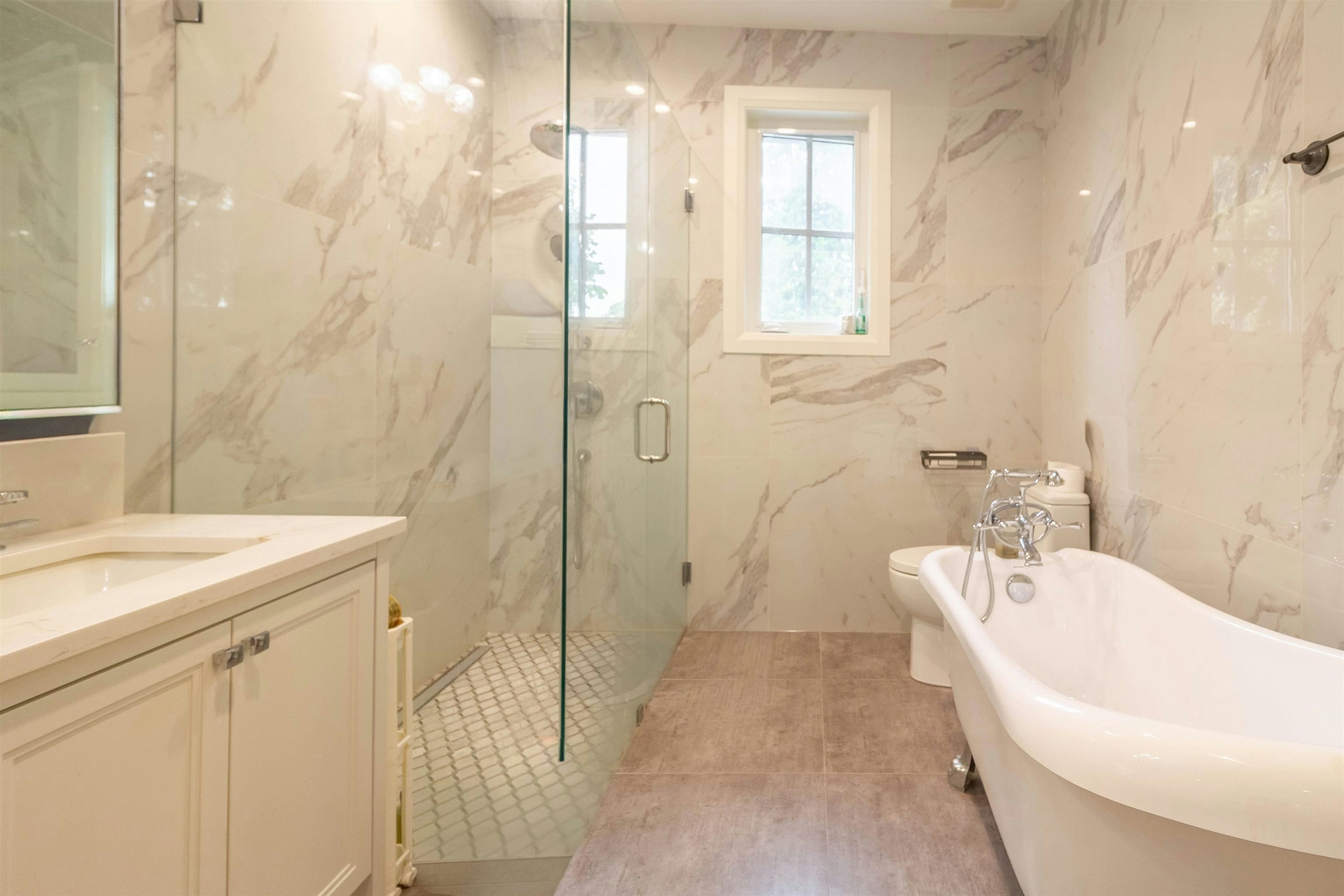 3907 Hertford Street, Burnaby, BC, V5G 2R5 - 23