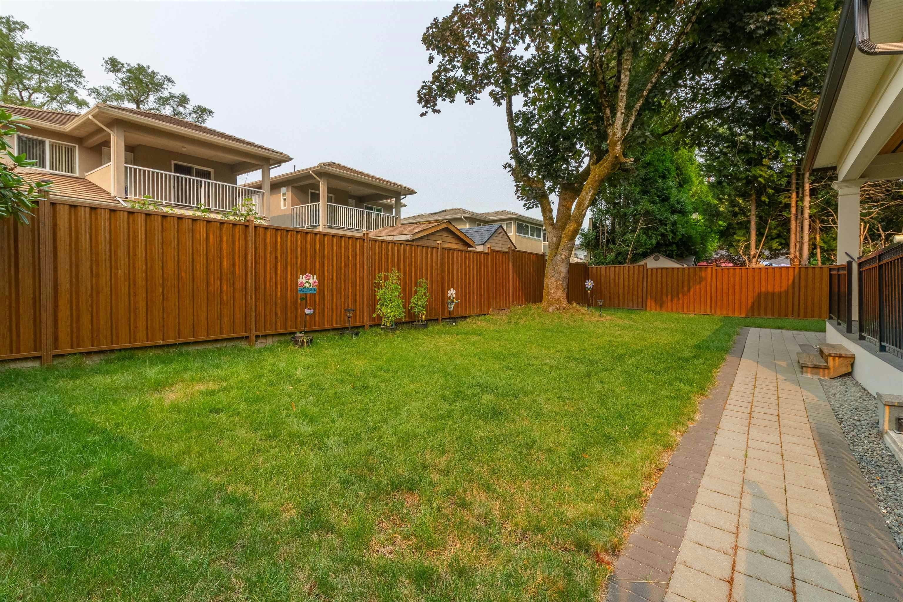 3907 Hertford Street, Burnaby, BC, V5G 2R5 - 34