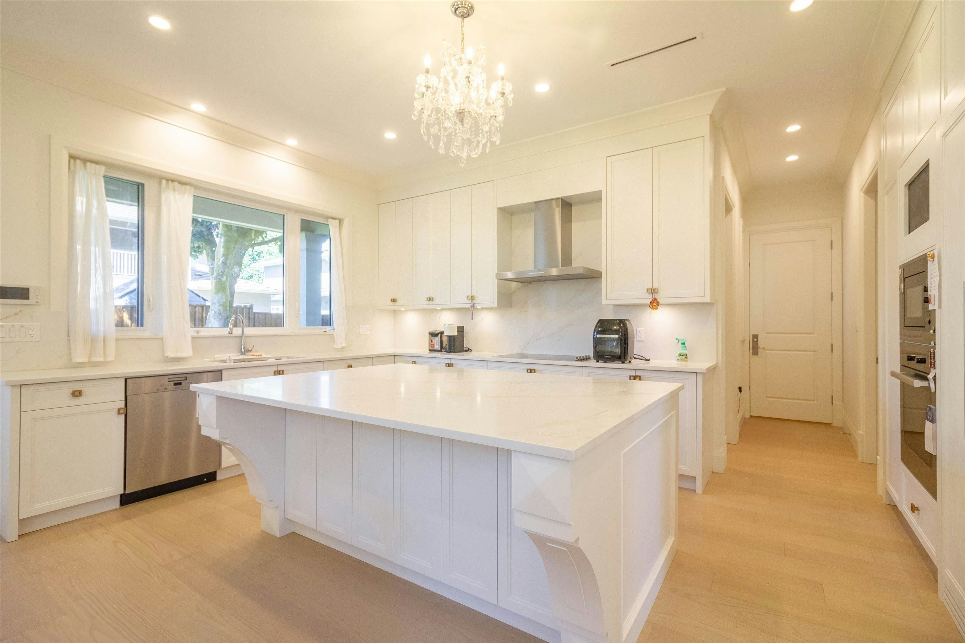 3907 Hertford Street, Burnaby, BC, V5G 2R5 - 13