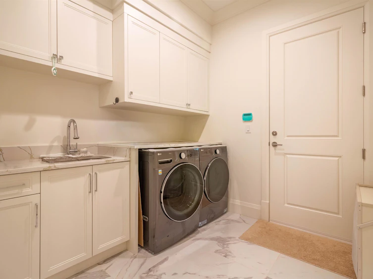 3907 Hertford Street, Burnaby, BC, V5G 2R5 - 18