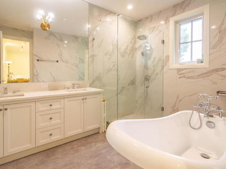 3907 Hertford Street, Burnaby, BC, V5G 2R5 - 22