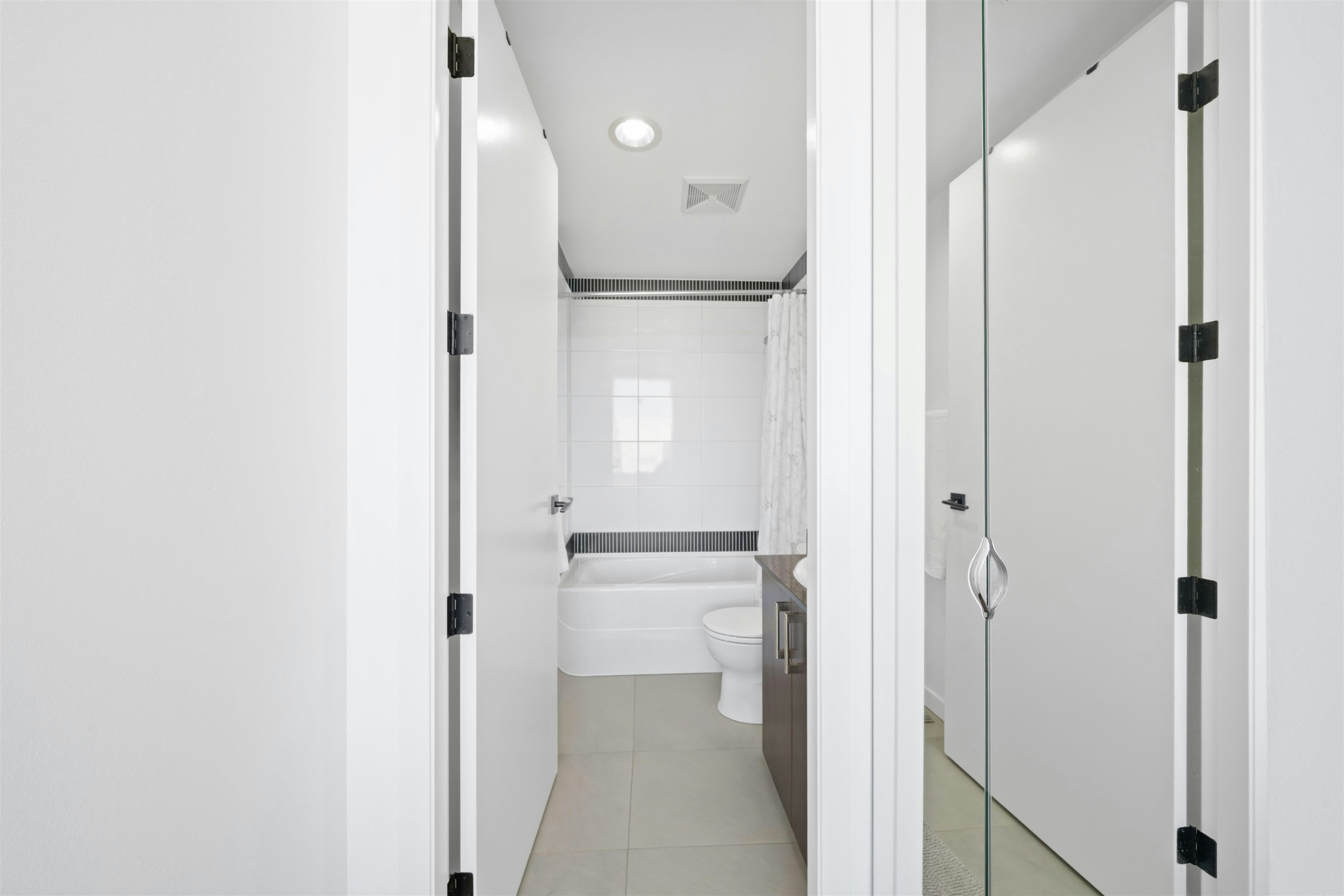 1801-4250 Dawson Street, Burnaby, BC, V5C 4B1 - 18