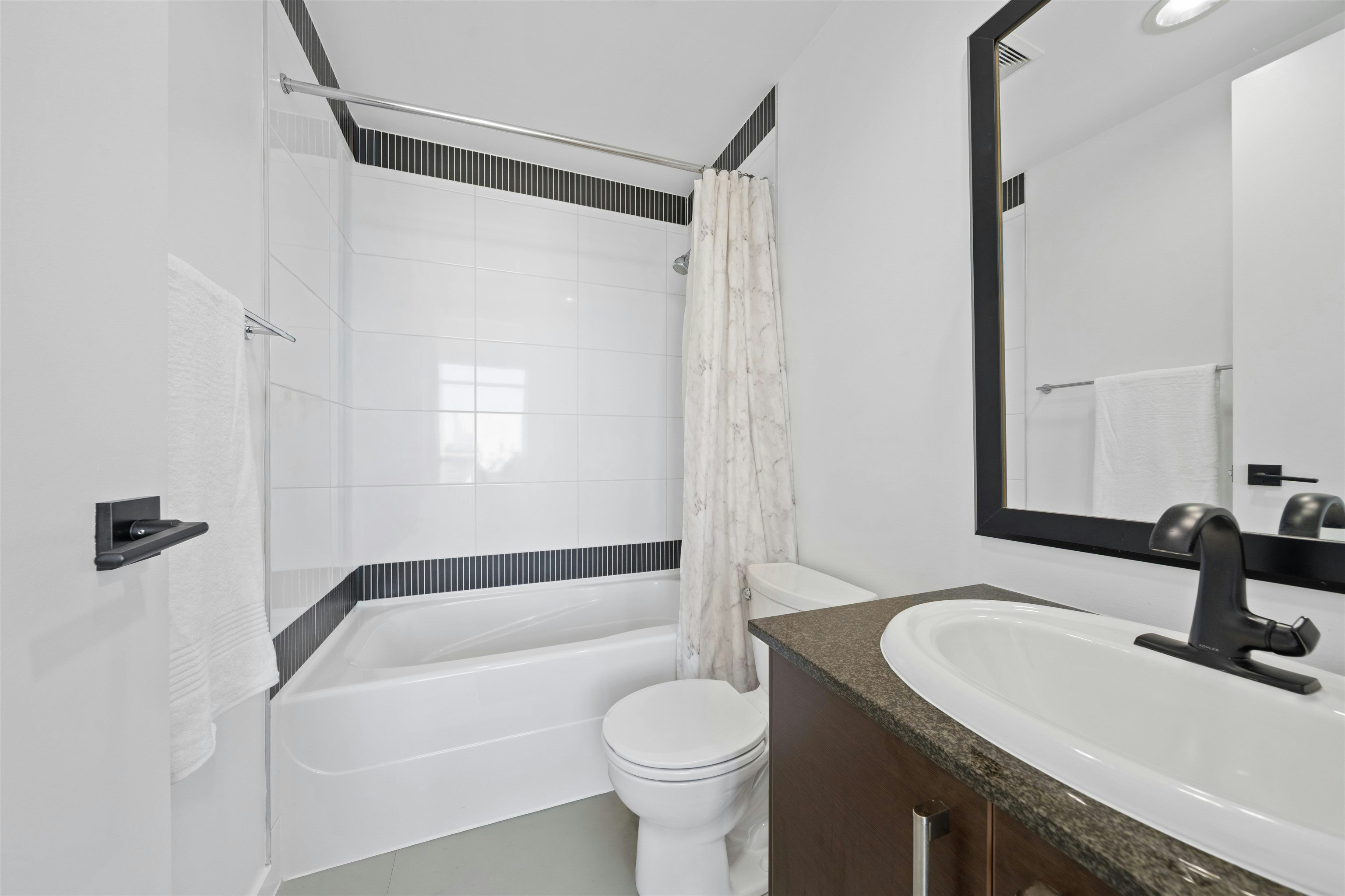 1801-4250 Dawson Street, Burnaby, BC, V5C 4B1 - 19