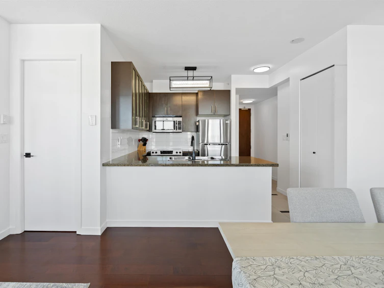1801-4250 Dawson Street, Burnaby, BC, V5C 4B1 - 9