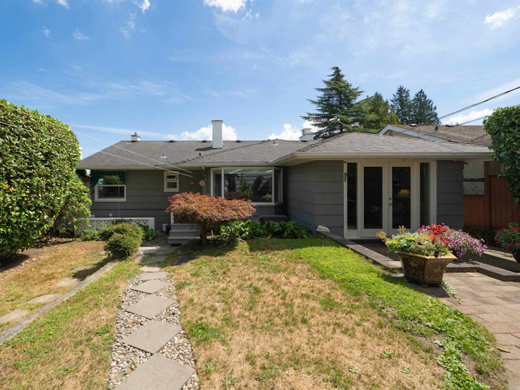 335 Churchill Avenue, New Westminster, BC, V3L 4P5 - 6