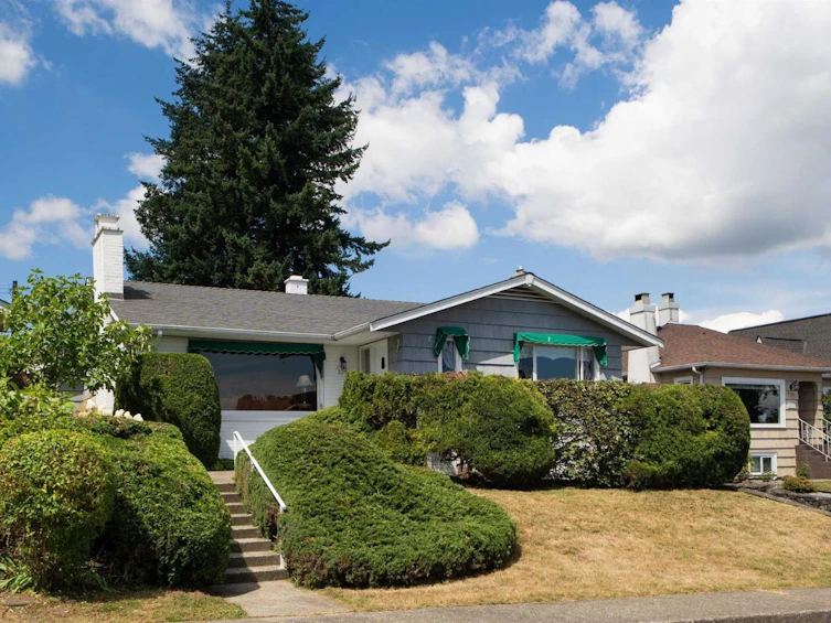 335 Churchill Avenue, New Westminster, BC, V3L 4P5