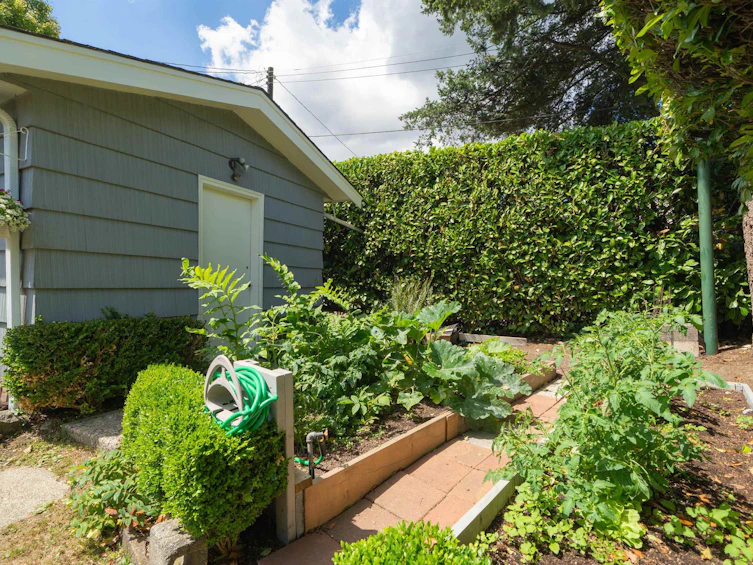 335 Churchill Avenue, New Westminster, BC, V3L 4P5 - 35