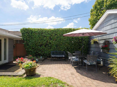 335 Churchill Avenue - 4