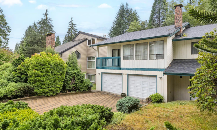 5609 White Pine Lane