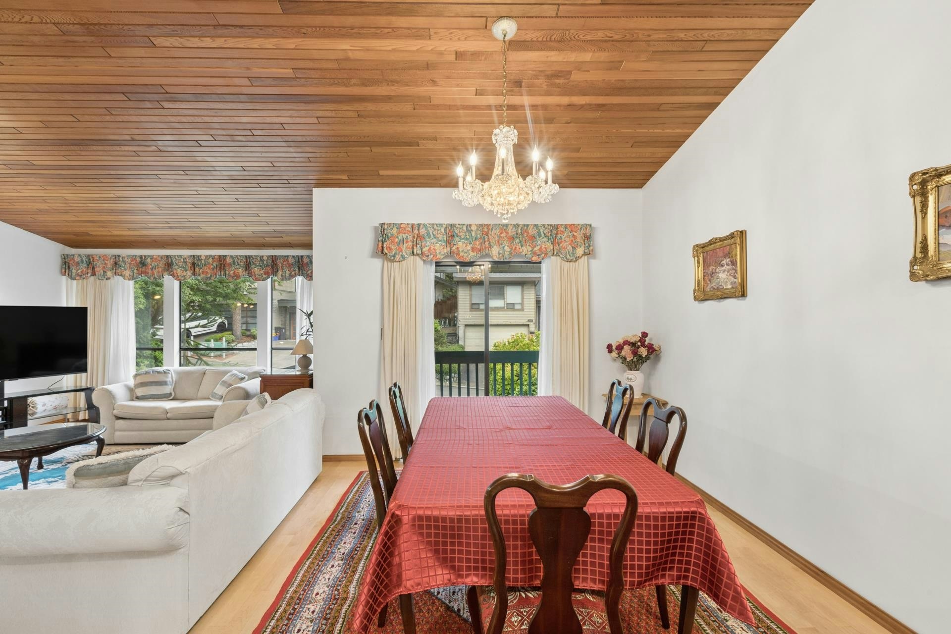 5609 White Pine Lane, North Vancouver, BC, V7R 4S1 - 8