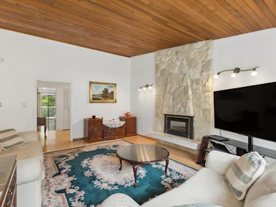 5609 White Pine Lane - 5
