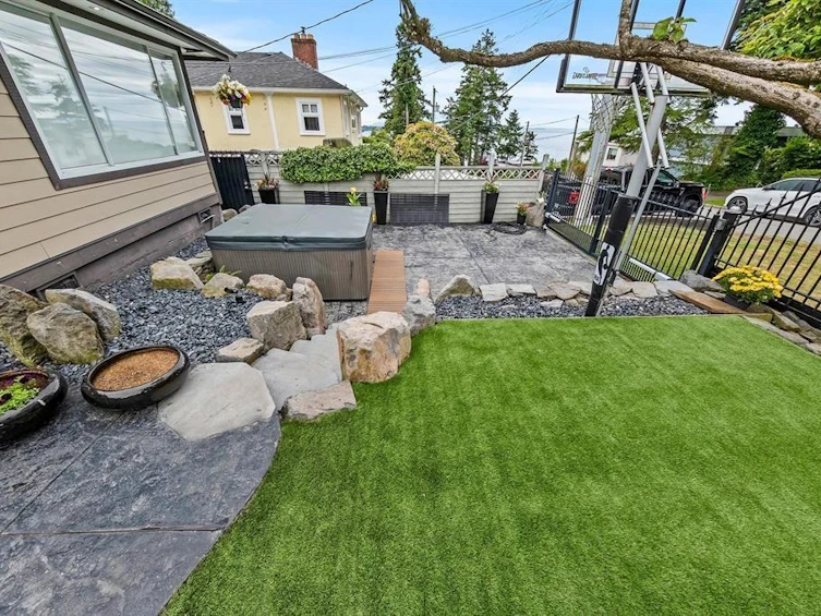 1360 Everall Street, Surrey, BC, V4B 3S6 - 4
