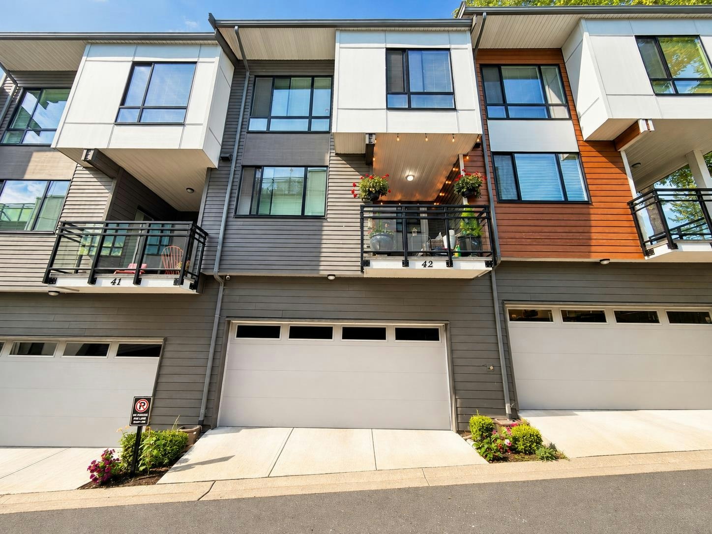 42-16433 19 Avenue, Surrey, BC, V3Z 0Z1