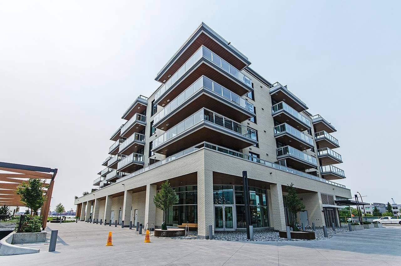 601-785 Harbour Way, North Vancouver, BC, V7P 0G3 - 26