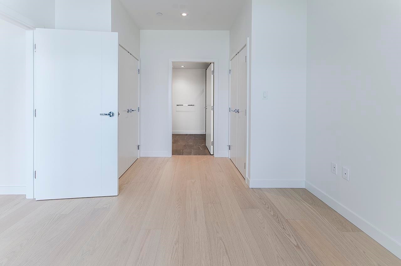 601-785 Harbour Way, North Vancouver, BC, V7P 0G3 - 9