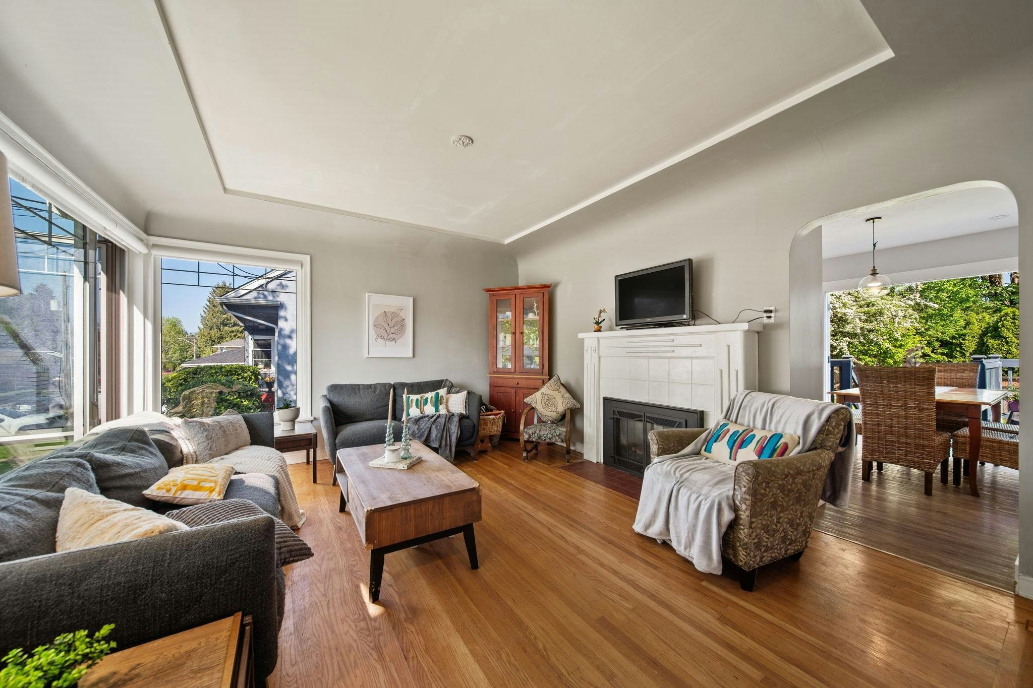 306 Ninth Avenue, New Westminster, BC, V3L 2A1 - 2