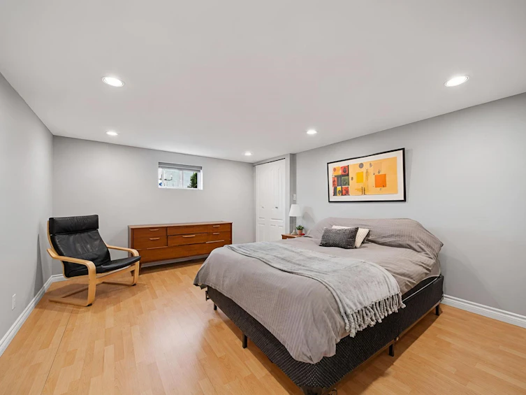 306 Ninth Avenue, New Westminster, BC, V3L 2A1 - 12