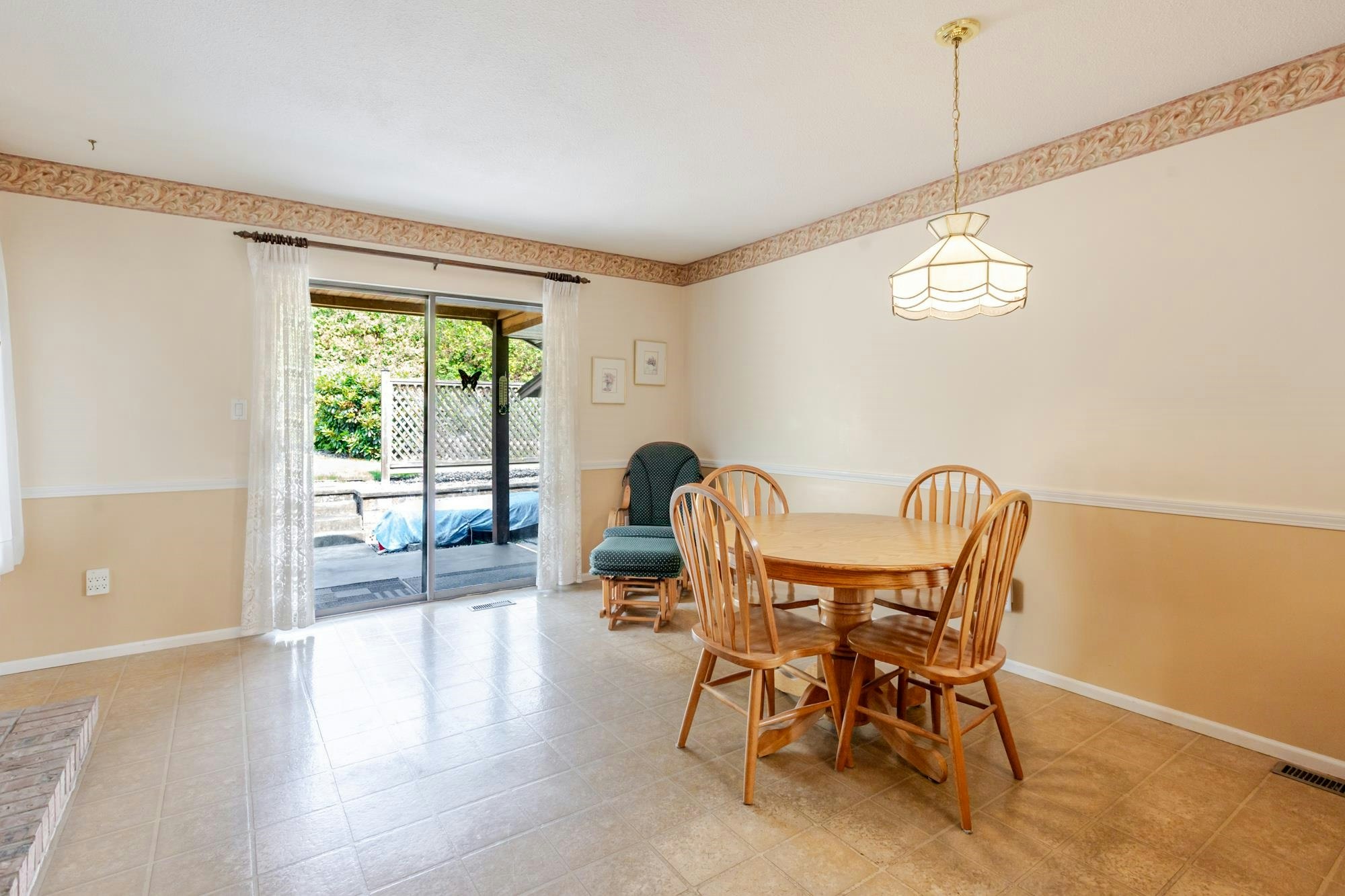 434 Alouette Drive, Coquitlam, BC, V3C 4Y8 - 12