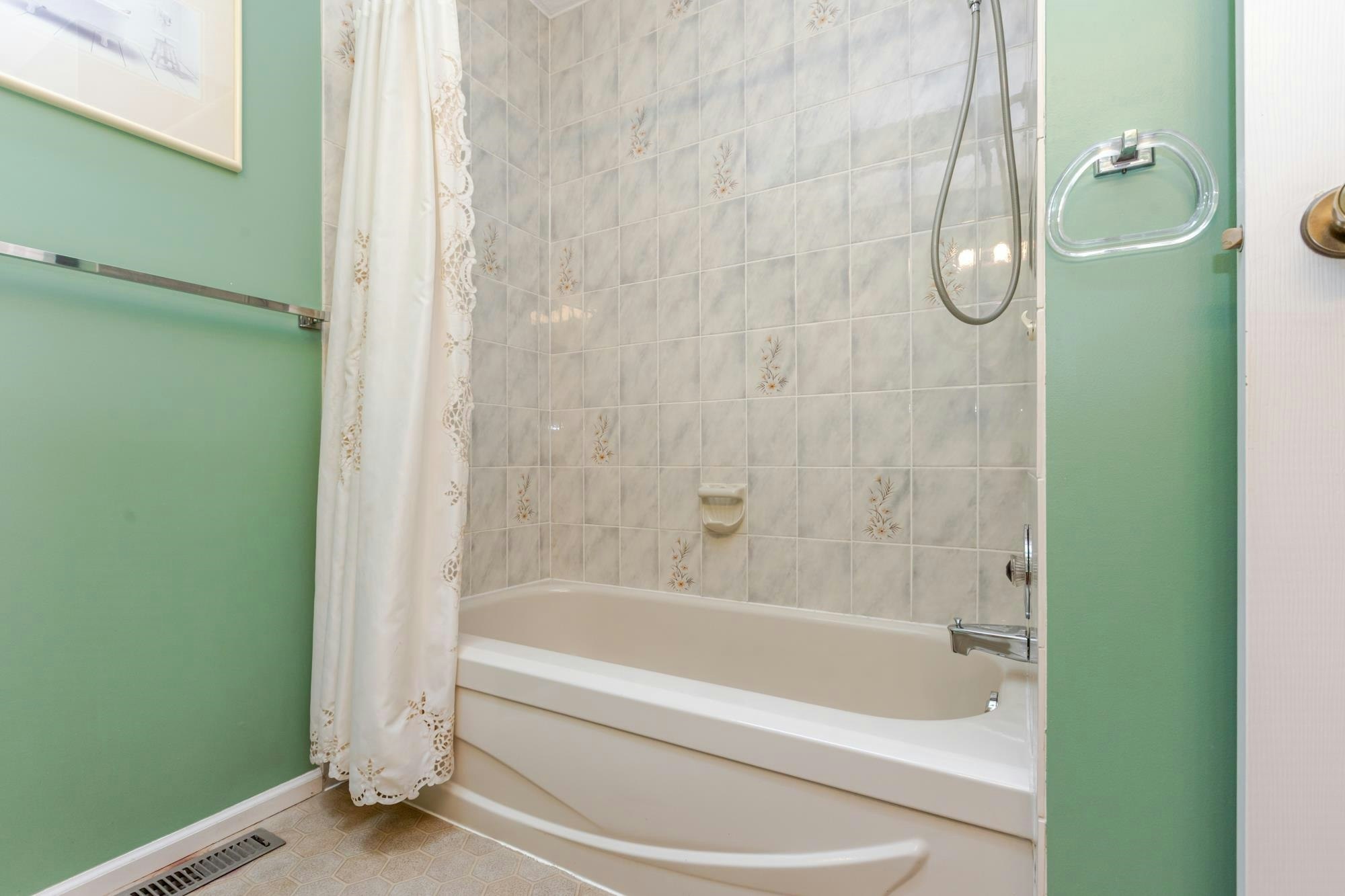 434 Alouette Drive, Coquitlam, BC, V3C 4Y8 - 20