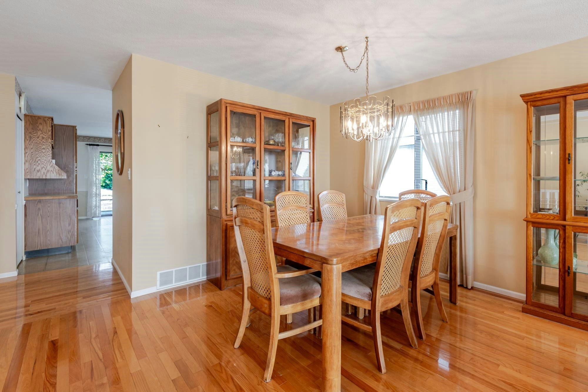 434 Alouette Drive, Coquitlam, BC, V3C 4Y8 - 9