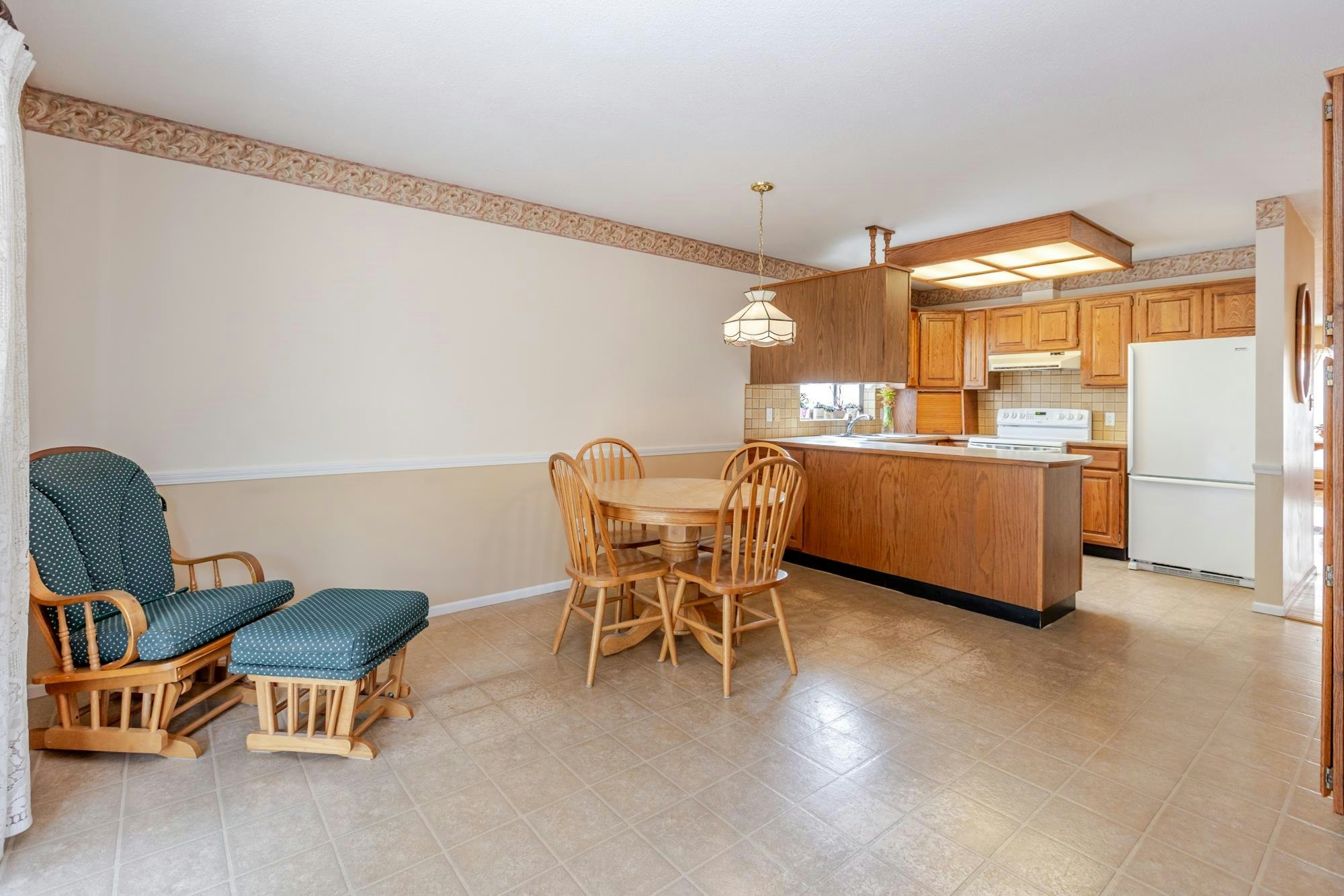 434 Alouette Drive, Coquitlam, BC, V3C 4Y8 - 13