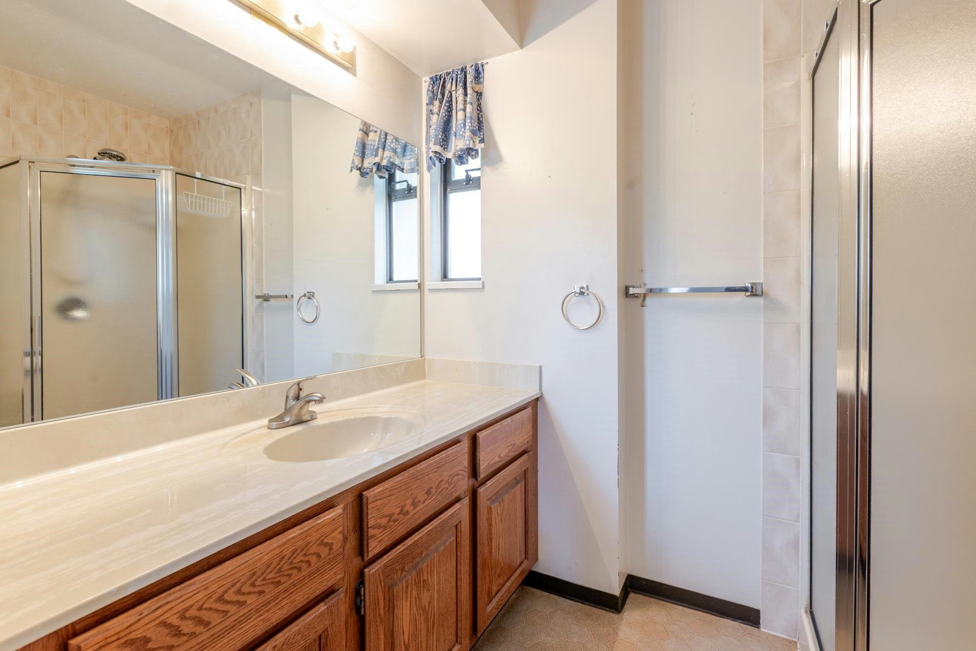 434 Alouette Drive, Coquitlam, BC, V3C 4Y8 - 17