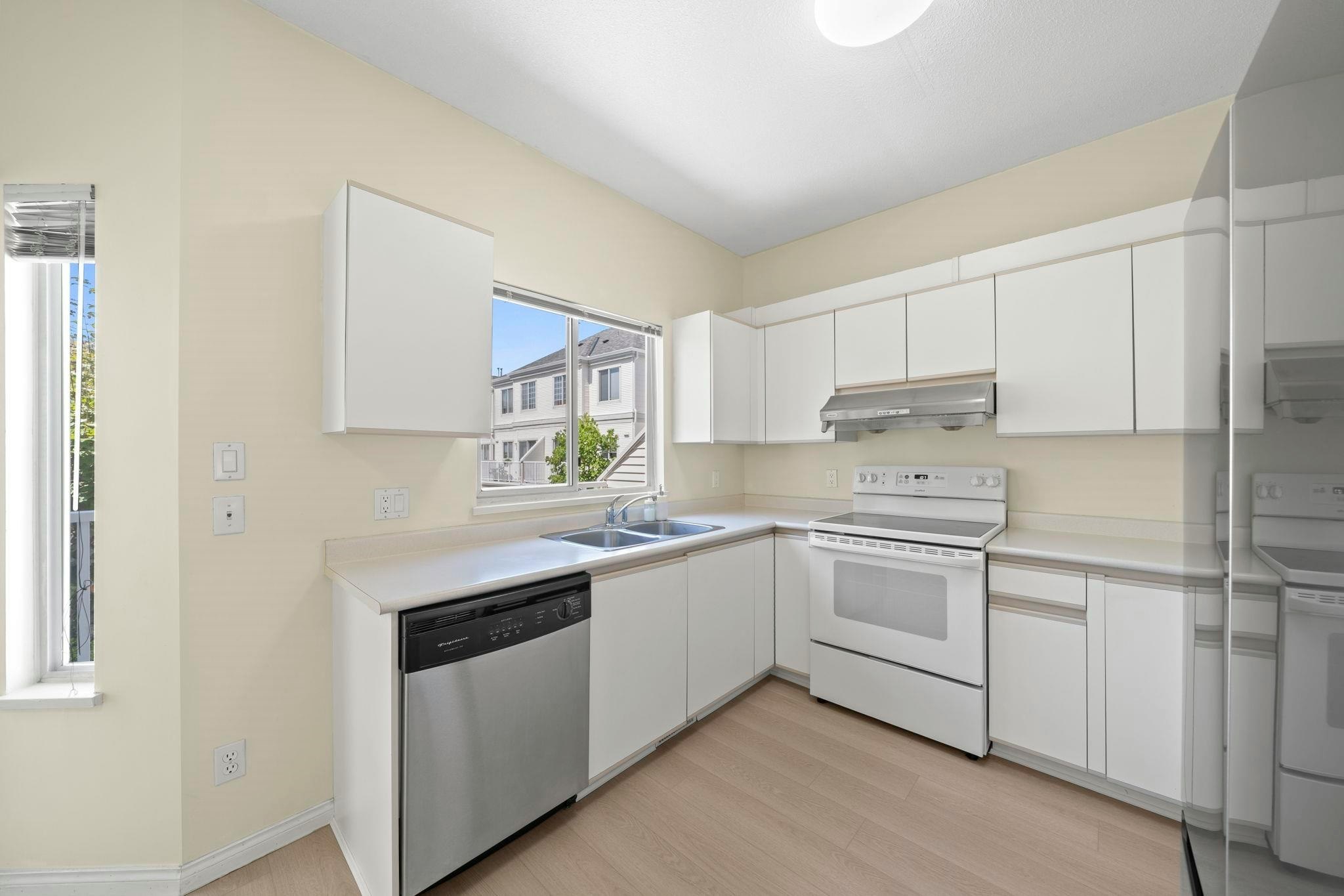 3-12891 Jack Bell Drive, Richmond, BC, V6V 2T7 - 10