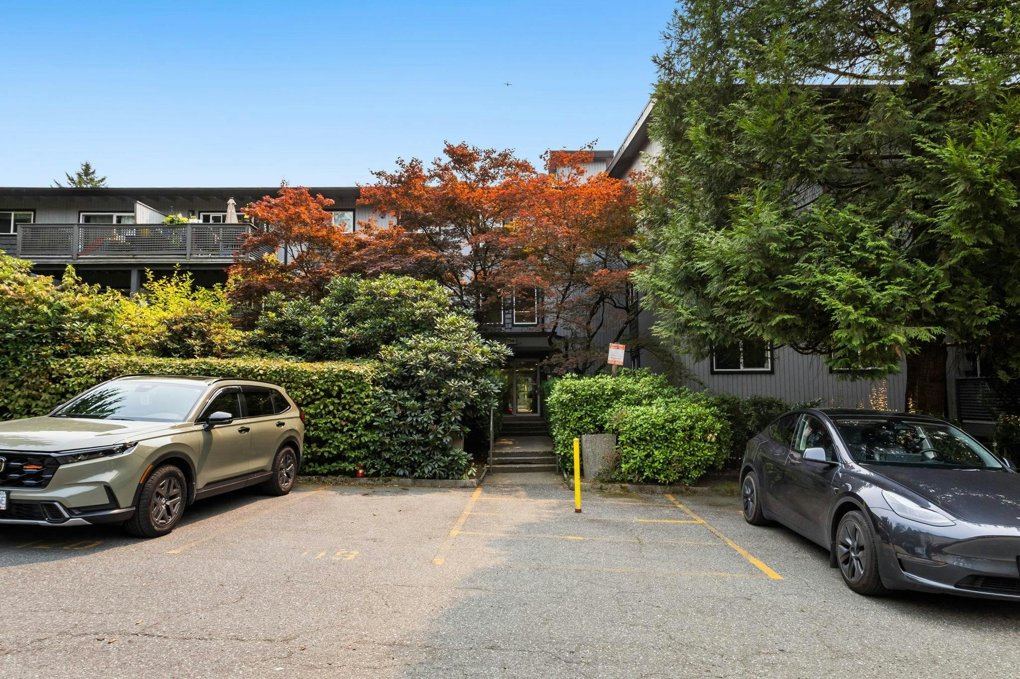 239-202 Westhill Place - 2