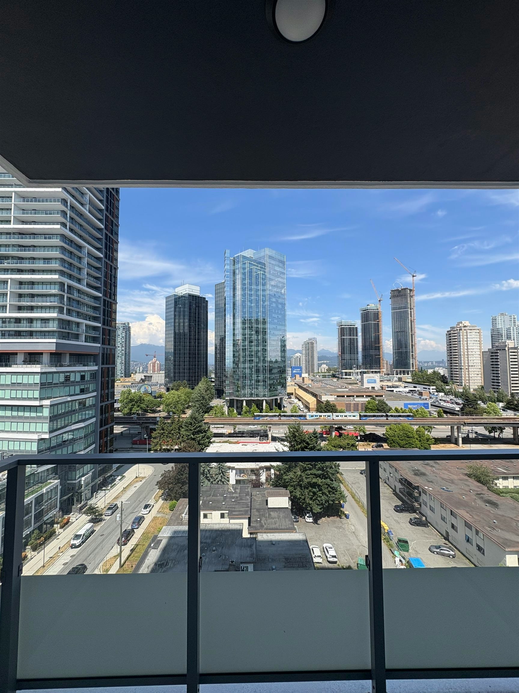 XX-6608 Sussex Avenue, Burnaby, BC, V5H 0M3 - 6