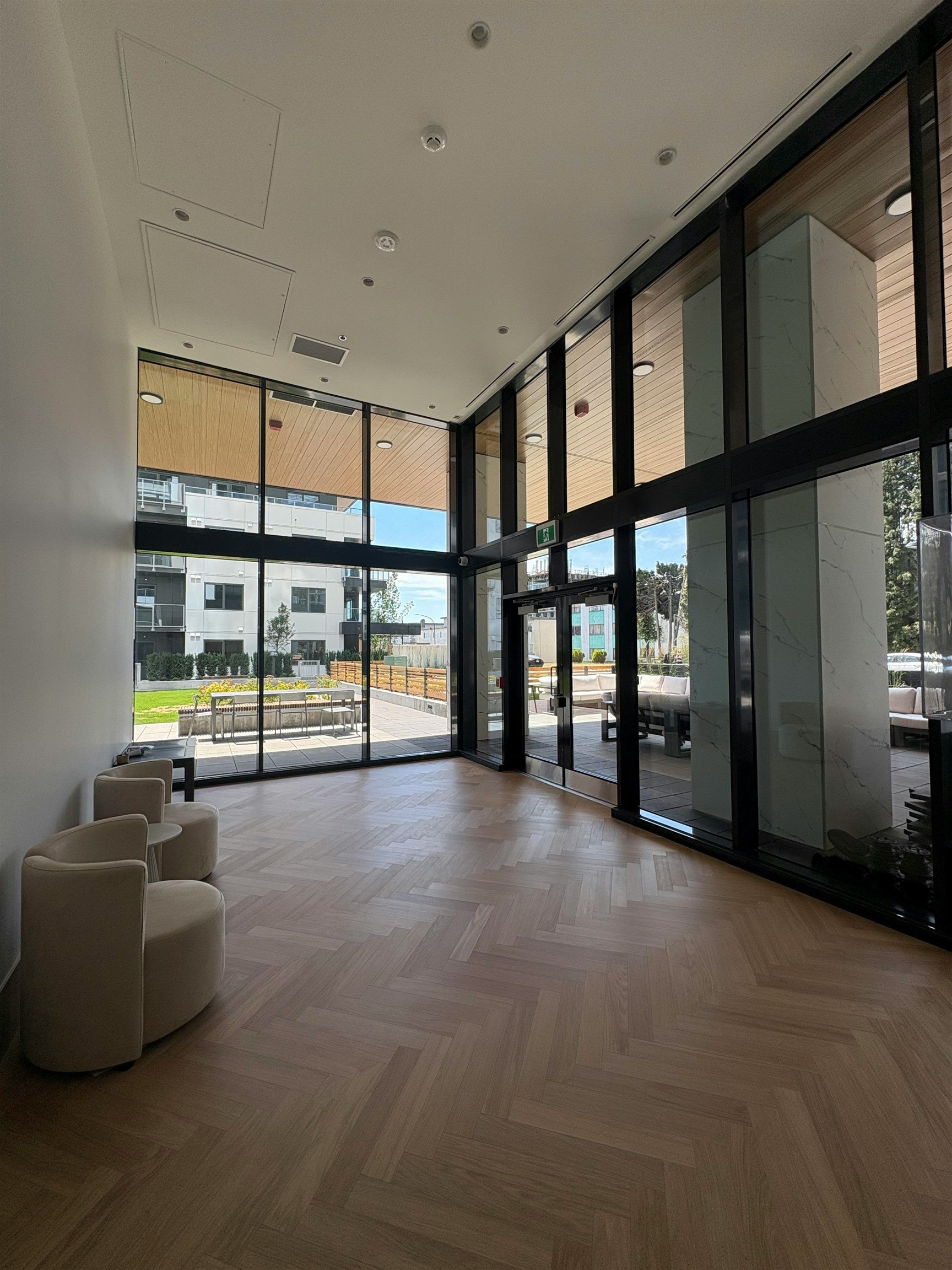 XX-6608 Sussex Avenue, Burnaby, BC, V5H 0M3 - 9