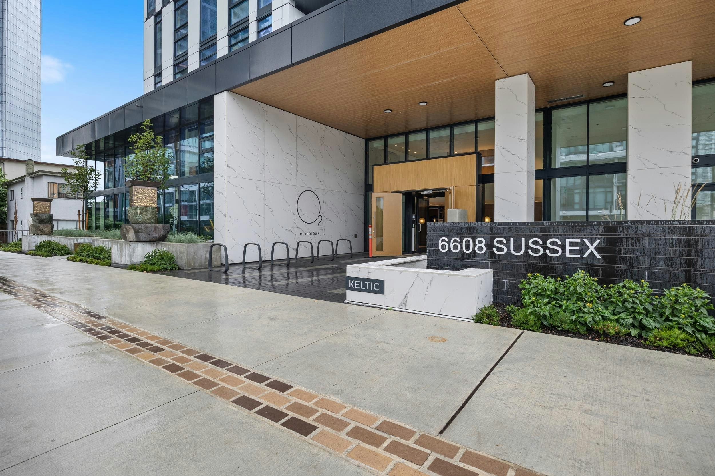 XX-6608 Sussex Avenue, Burnaby, BC, V5H 0M3 - 2