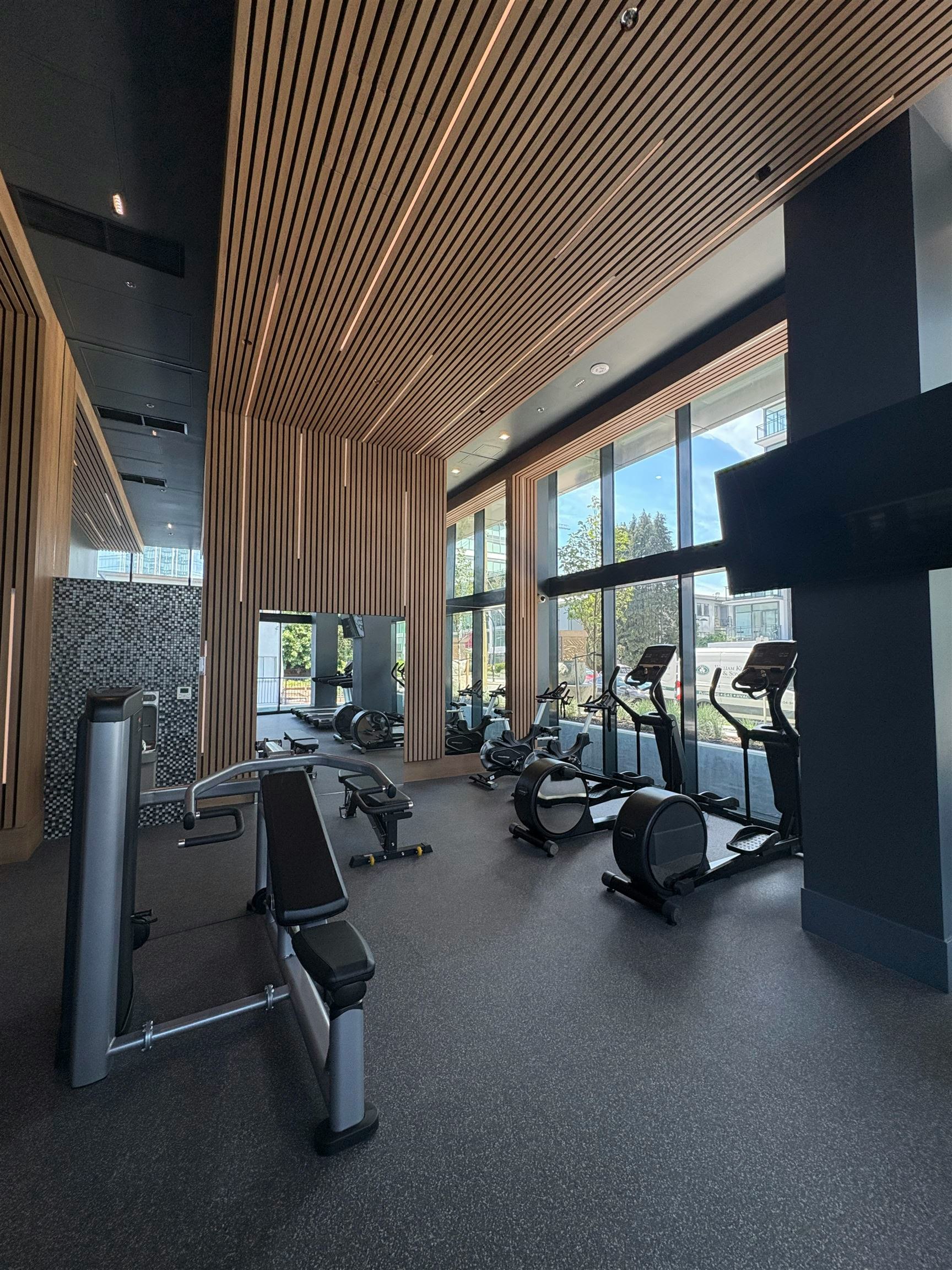 XX-6608 Sussex Avenue, Burnaby, BC, V5H 0M3 - 10