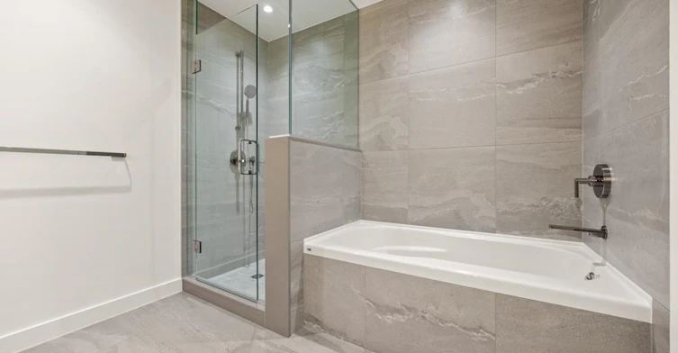 501-785 Hourbour Way, North Vancouver, BC, V7P 0G3 - 15