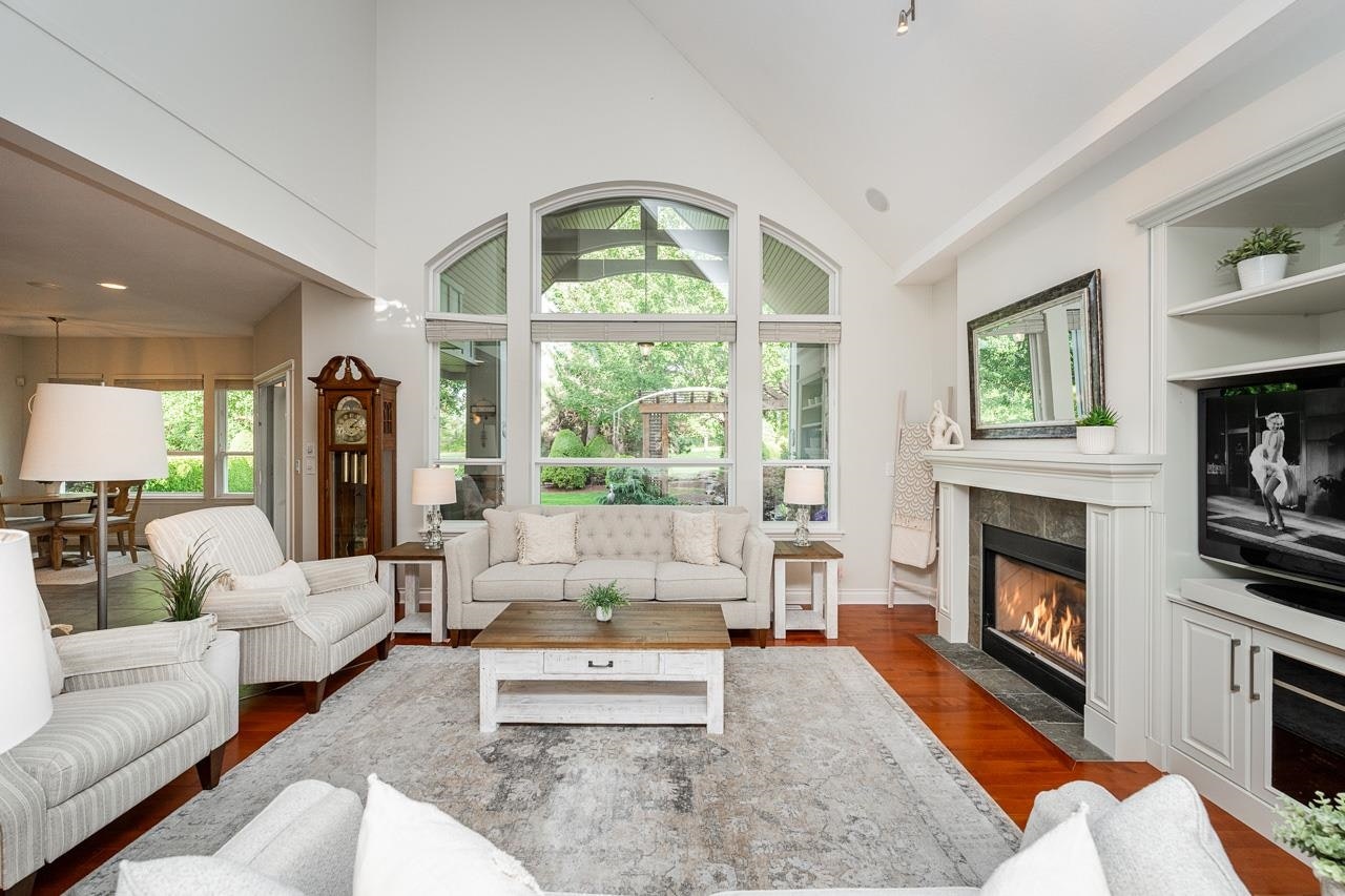 3338 157a Street - 2