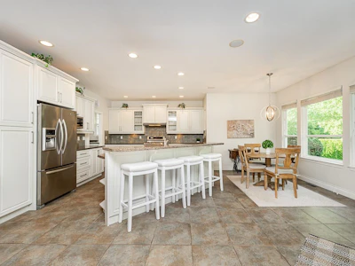 3338 157a Street - 5