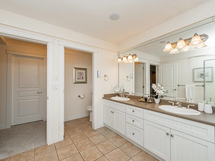 3338 157a Street, Surrey, BC, V3Z 3Y4 - 18