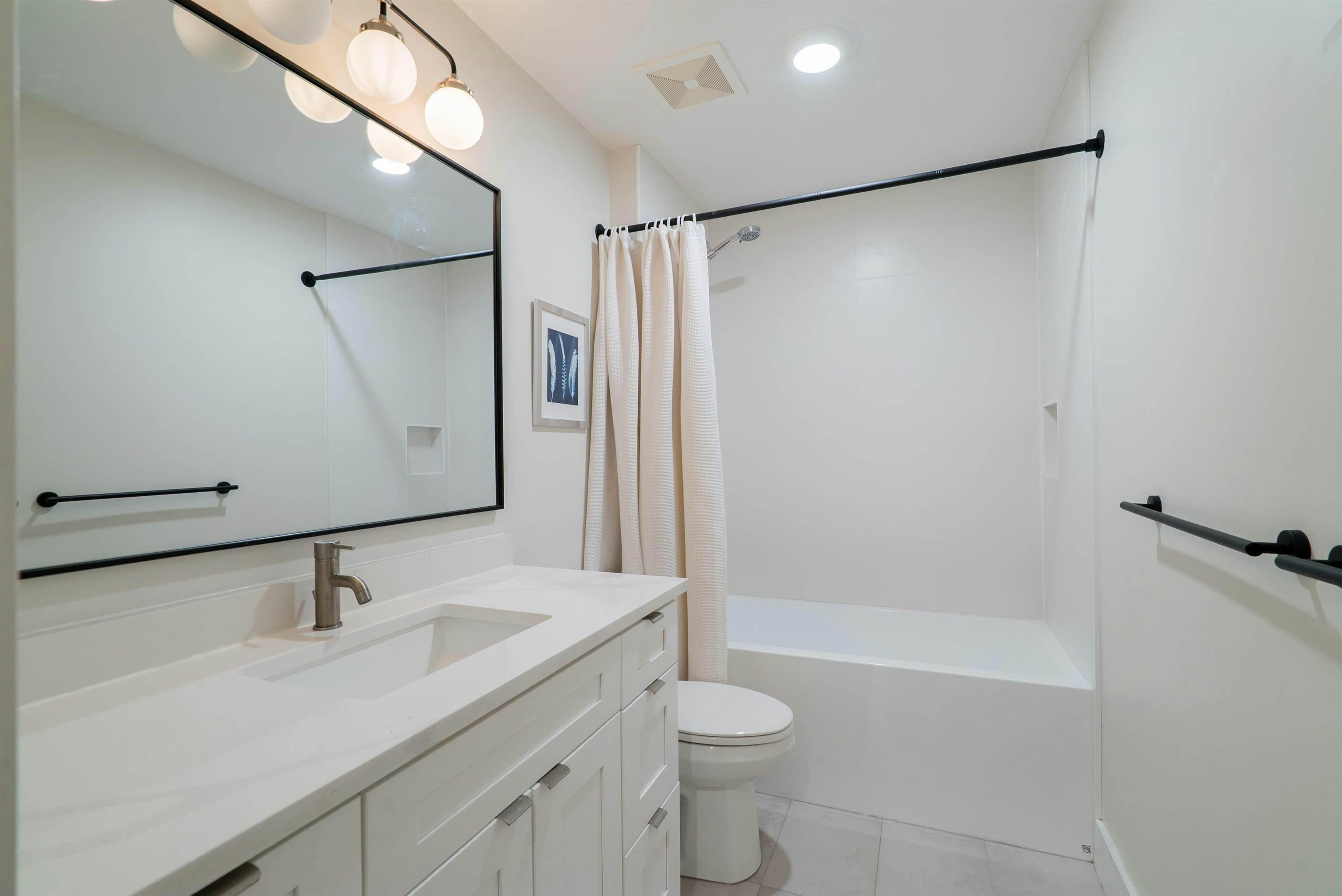 1139 Heritage Boulevard, North Vancouver, BC, V7J 3G8 - 30