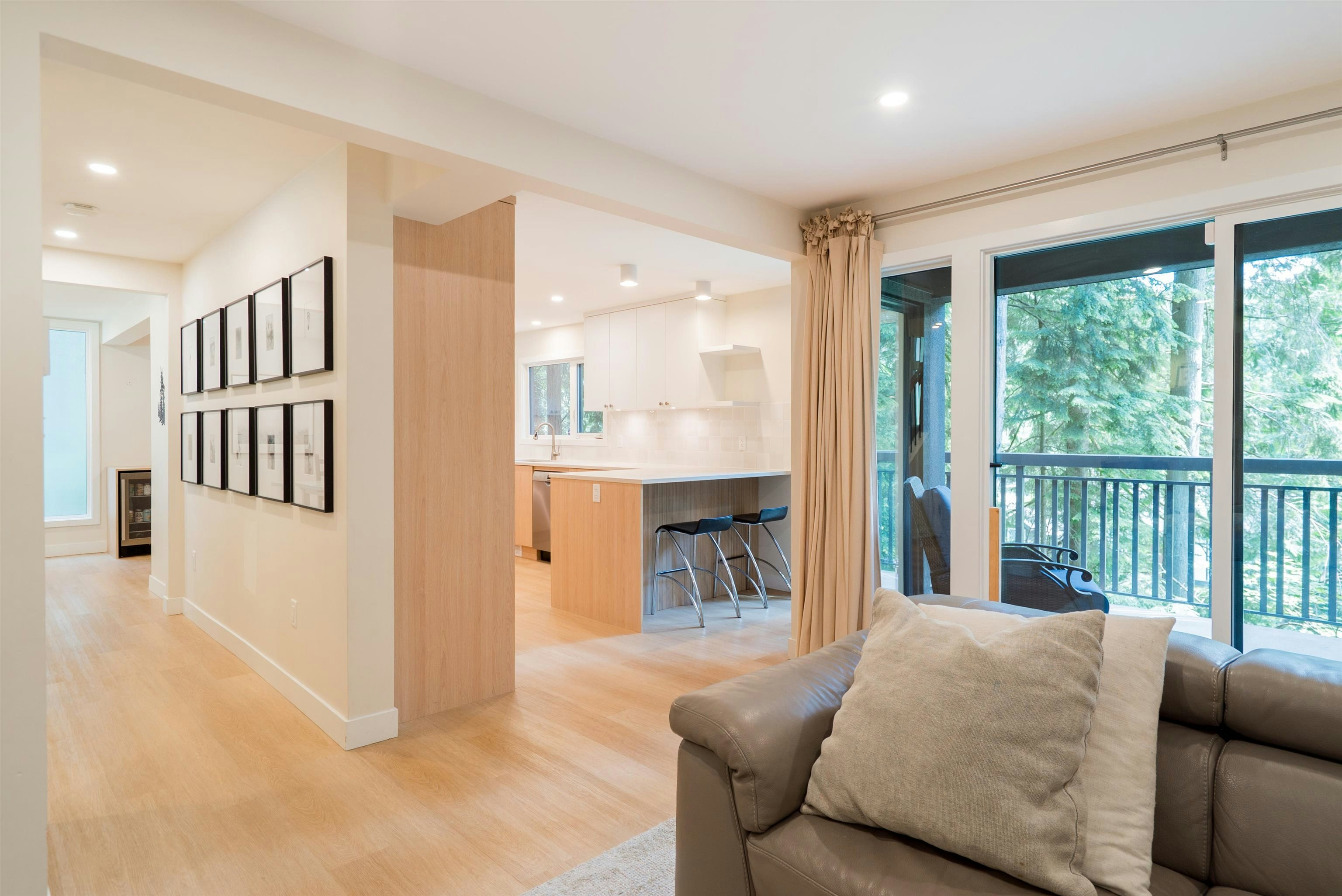 1139 Heritage Boulevard, North Vancouver, BC, V7J 3G8 - 6