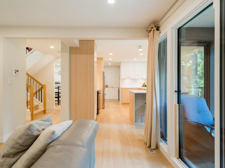 1139 Heritage Boulevard, North Vancouver, BC, V7J 3G8 - 7