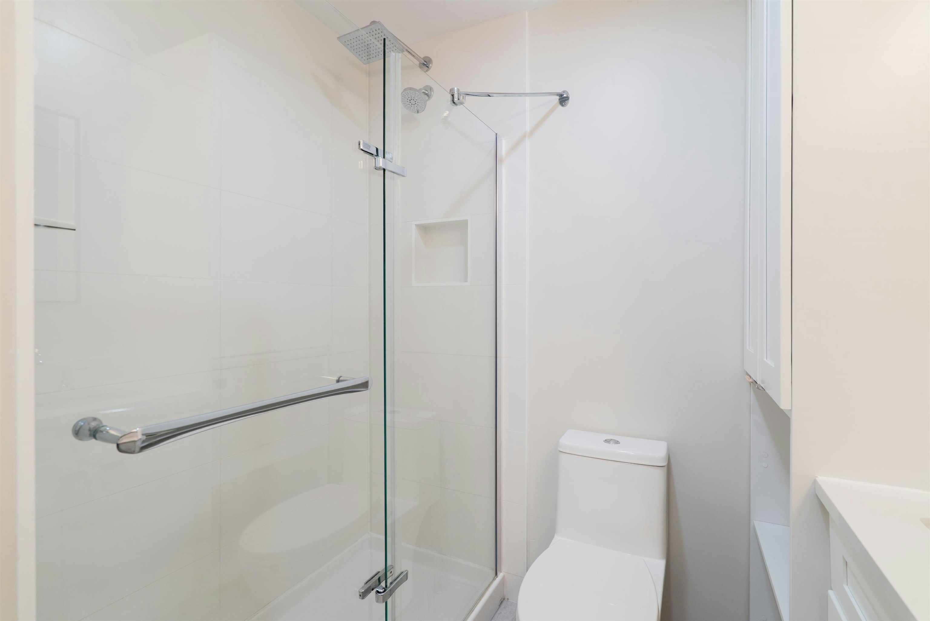 1139 Heritage Boulevard, North Vancouver, BC, V7J 3G8 - 26