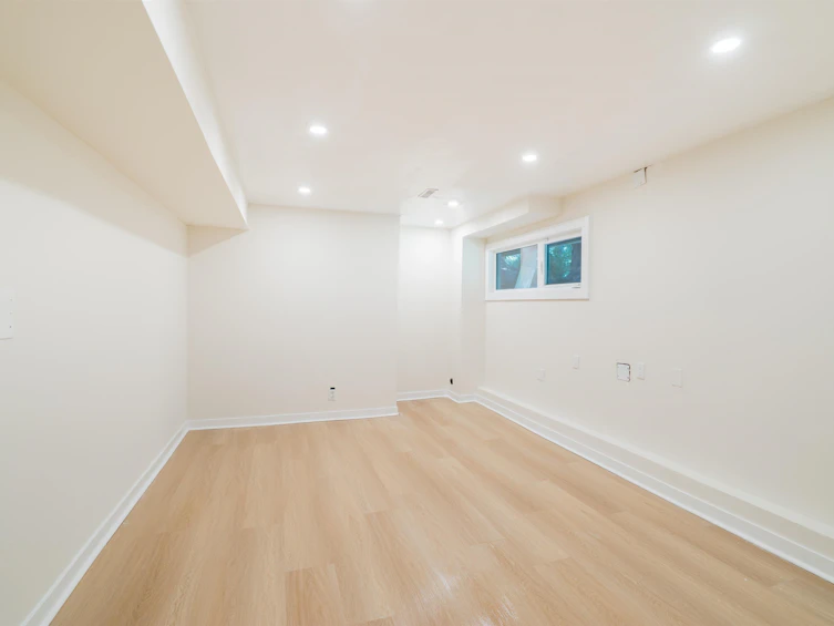1139 Heritage Boulevard, North Vancouver, BC, V7J 3G8 - 35