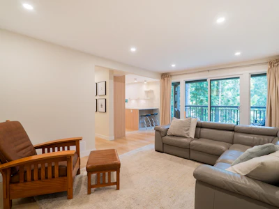 1139 Heritage Boulevard - 4